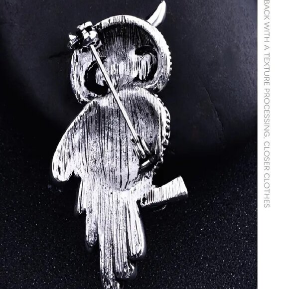 Owl Brooch Blue Rhinestone Pin SIlver Bird Gems Eyes Hoot Hollywood Glam Sparkle - Picture 3 of 5